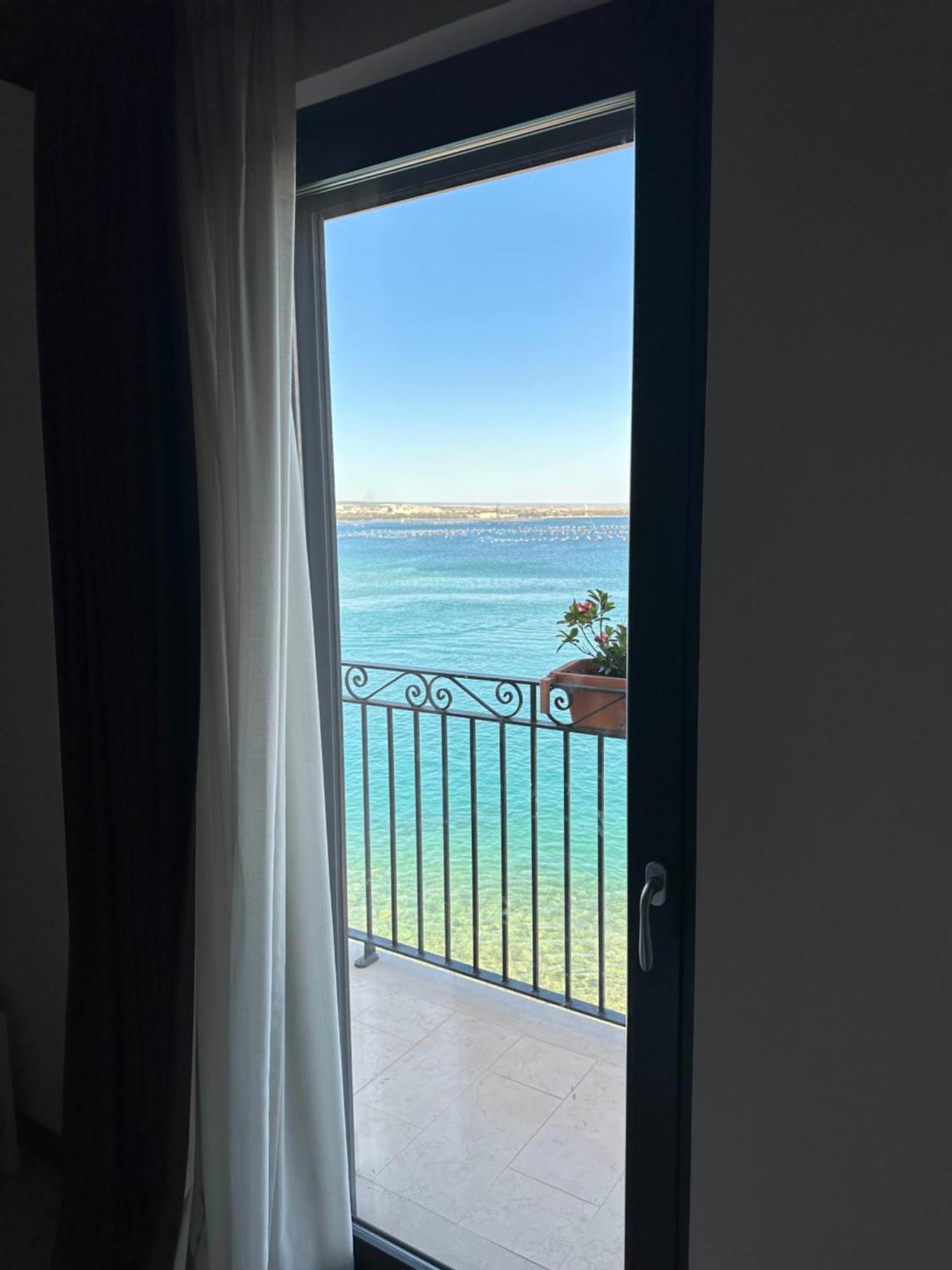 Albergo Del Sole Таранто Экстерьер фото