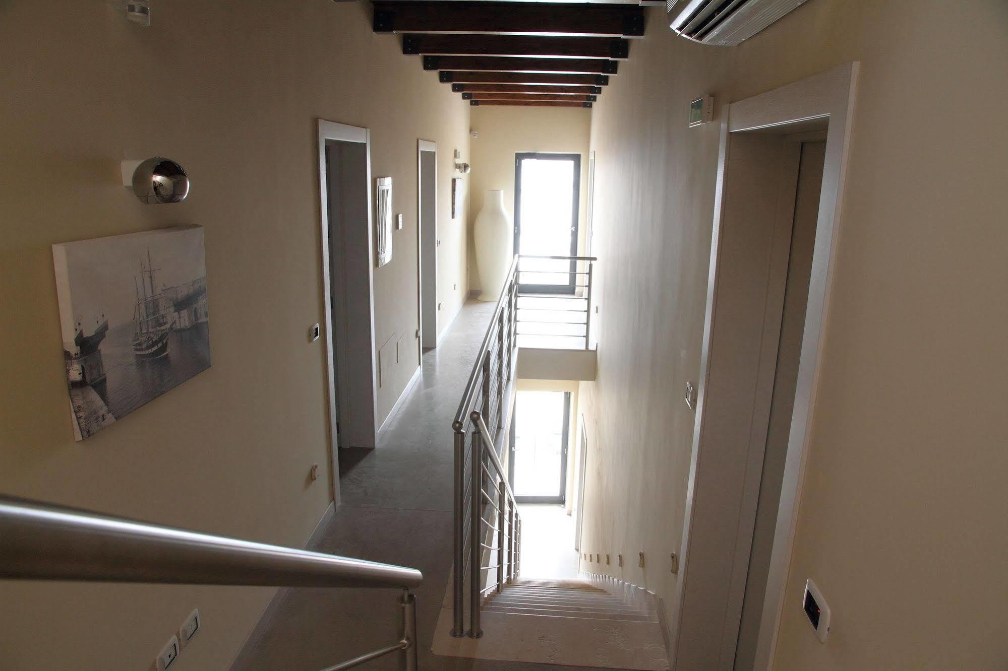 Albergo Del Sole Таранто Экстерьер фото